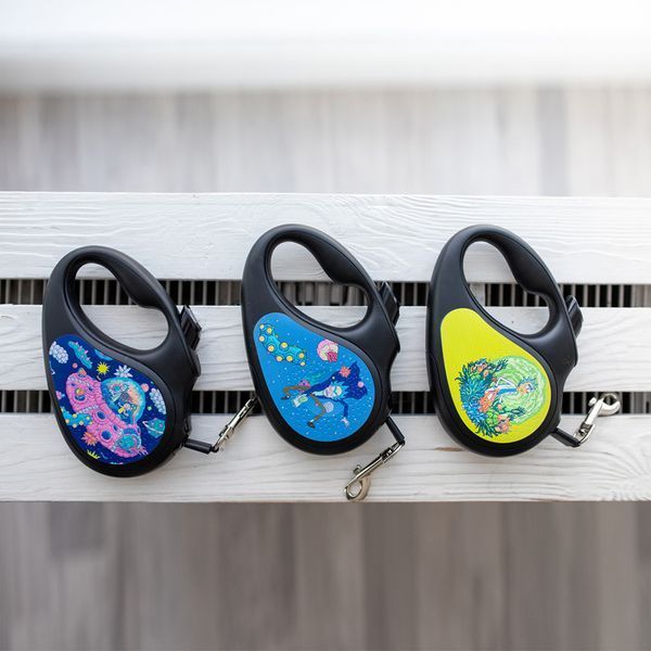 Поводок-рулетка для собак WAUDOG R-leash, рисунок "Рик и Морти 1", S, до 15 кг, 5 м, светоотражающая лента 8124-0280-01 фото