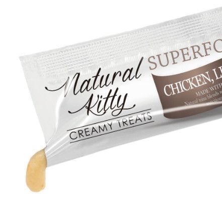 Крем-снеки для котів Natural Kitty Creamy зі смаком курки, печінки та насіння льону 24 шт х 12 г В-Р27631 фото